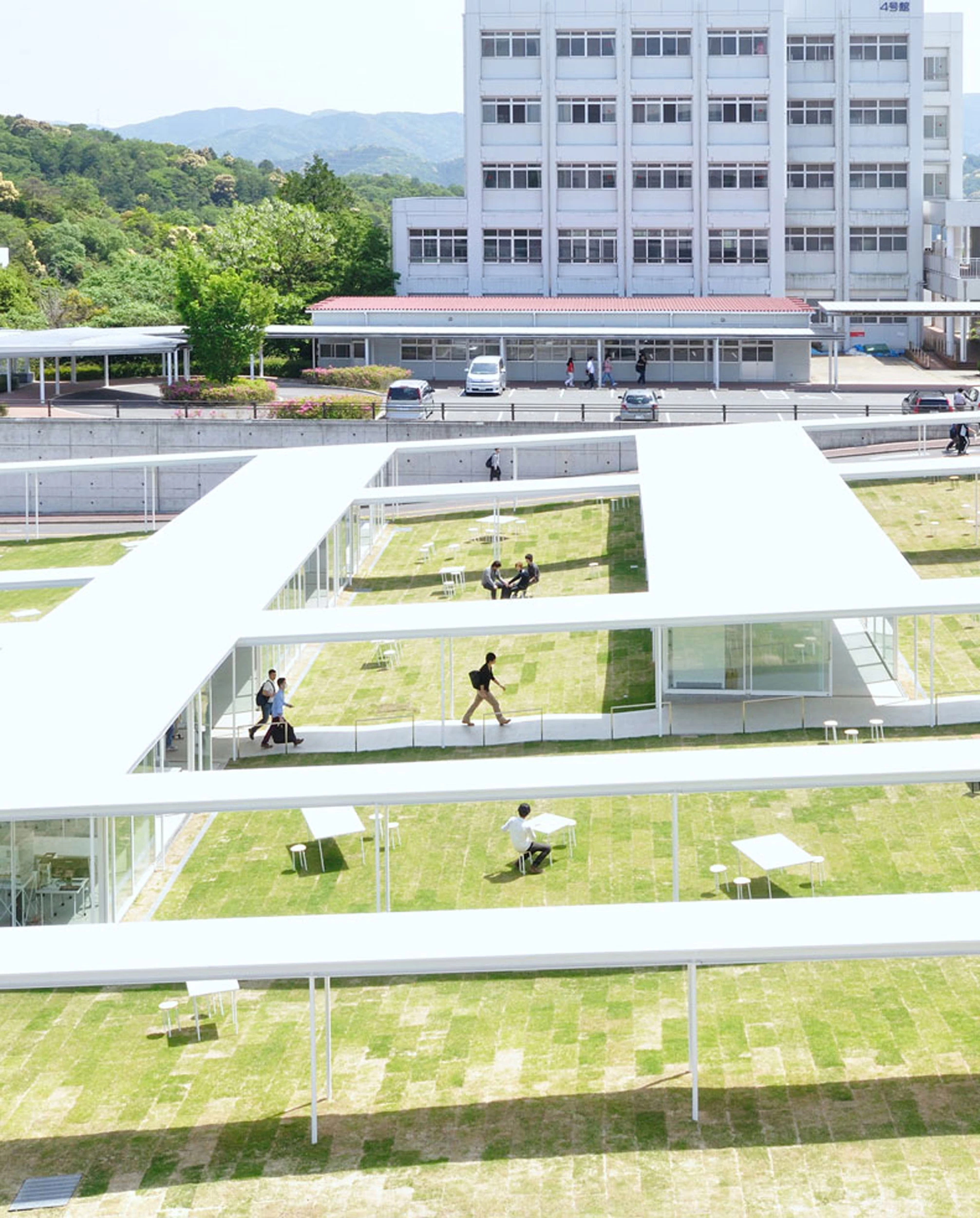 Enlargement of a university center in Okazaki 