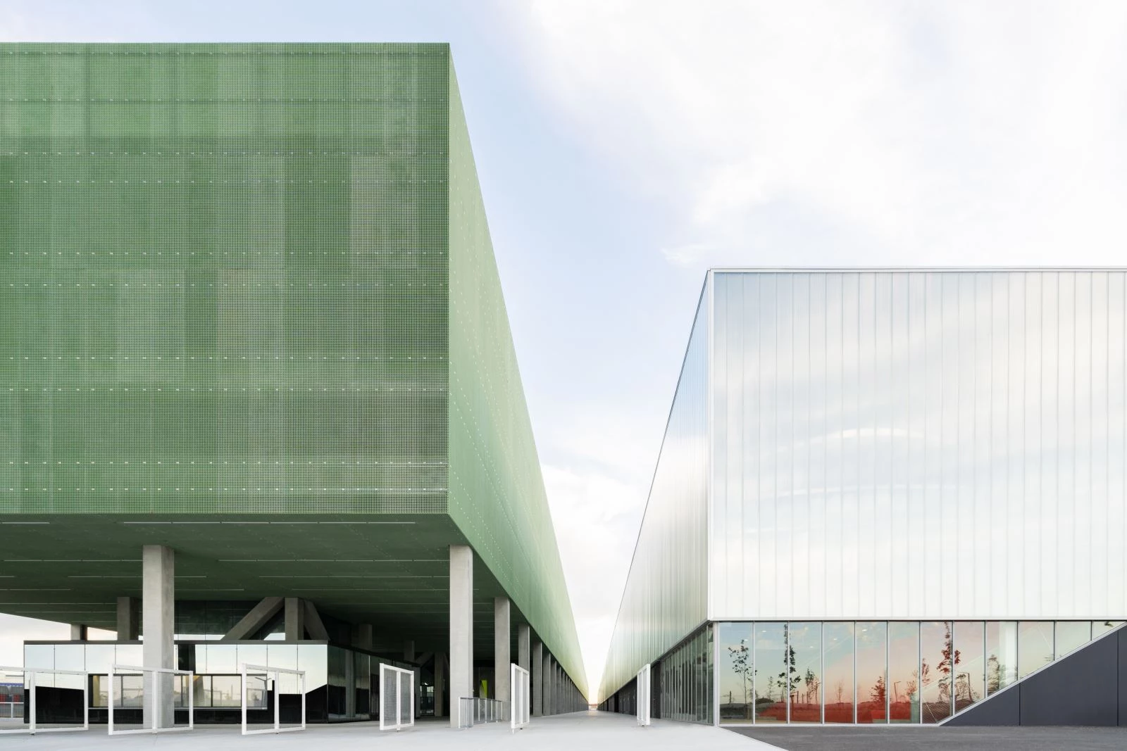 OMA, Centro de convenciones y exposiciones MEETT en Toulouse (Francia)